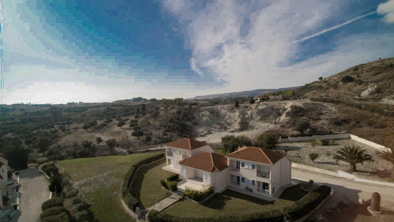 Cavaliere Houses Lixouri Esterno foto